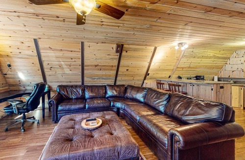 Ponderosa Pines House | 107 m² House ∙ 3 bedrooms ∙ 6 guests