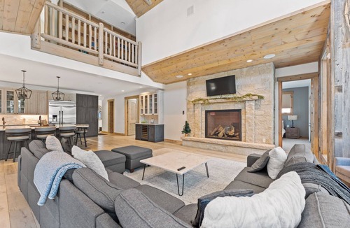 Warrior's Mark Cottage | 11 Riverwood Drive