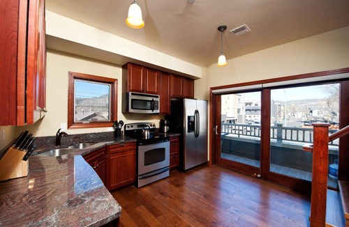 Historic Downtown Durango Condo | 112 m² Condo ∙ 2 bedrooms ∙ 6 guests