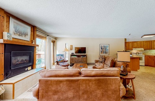 Four O'Clock Condo | 112 m² Condo ∙ 2 bedrooms ∙ 6 guests