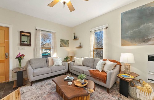 Martinez Park House | 112 m² House ∙ 2 bedrooms ∙ 6 guests