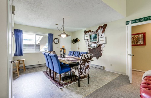 Carbondale Apartment | 115 m² Apartment ∙ 3 bedrooms ∙ 6 guests