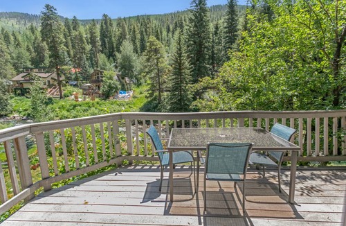 Intermountain Condo | 116 m² Condo ∙ 3 bedrooms ∙ 7 guests