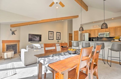 Willow Grove Apartment | 121 m² Apartment ∙ 2 bedrooms ∙ 4 guests