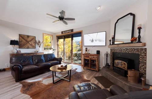Purgatory Condo | 121 m² Condo ∙ 2 bedrooms ∙ 6 guests