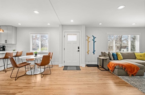 Littleton House | 121 m² House ∙ 2 bedrooms ∙ 4 guests