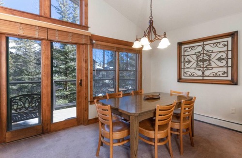 Breckenridge House | 128 m² House ∙ 2 bedrooms ∙ 6 guests