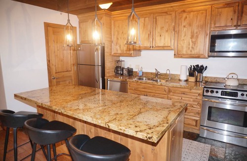 Aspen Condo | 130 m² Condo ∙ 3 bedrooms ∙ 6 guests