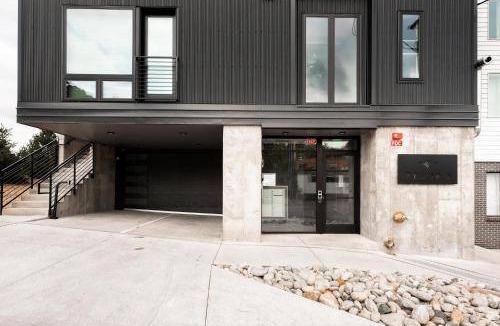 Jefferson Park House | 130 m² House ∙ 2 bedrooms ∙ 4 guests