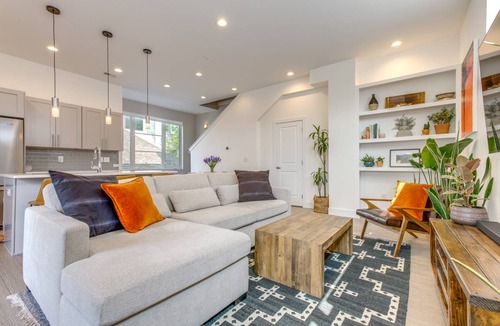 Jefferson Park Apartment | 132 m² Apartment ∙ 2 bedrooms ∙ 4 guests
