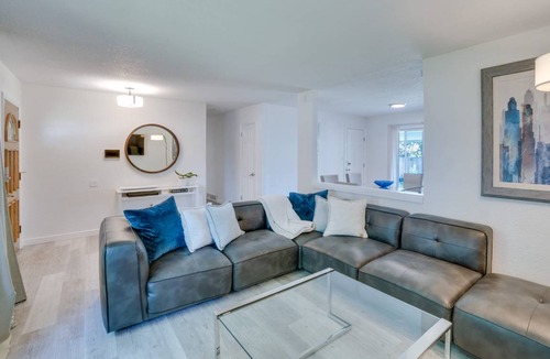 Castlewood House | 134 m² House ∙ 3 bedrooms ∙ 6 guests