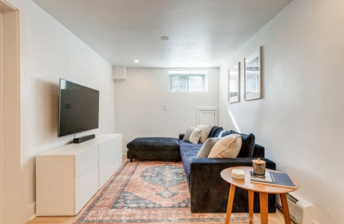 South Park Hill House | 139 m² House ∙ 2 bedrooms ∙ 6 guests