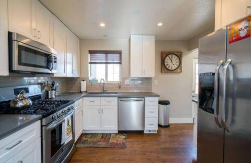 West Colfax House | 139 m² House ∙ 1 bedroom ∙ 7 guests