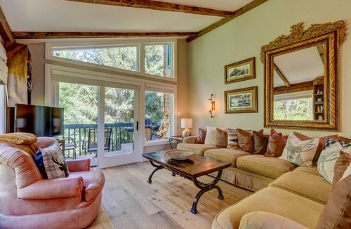 Vail Apartment | 142 m² Apartment ∙ 4 bedrooms ∙ 10 guests