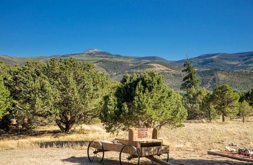 Alpine Village House | 143 m² House ∙ 3 bedrooms ∙ 8 guests