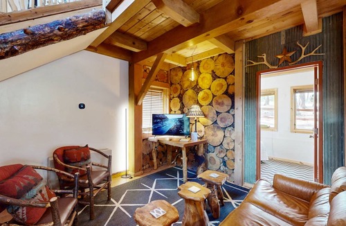 Florissant House | 145 m² House ∙ 2 bedrooms ∙ 7 guests