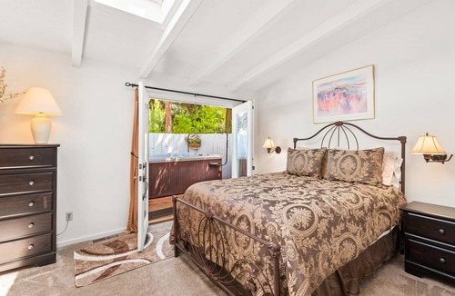 West End House | 146 m² House ∙ 3 bedrooms ∙ 4 guests