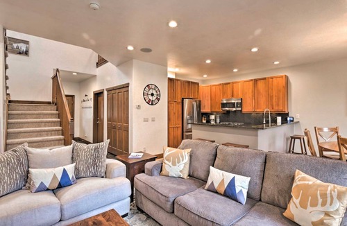 The Highlands Apartment | 147 m² Apartment ∙ 3 bedrooms ∙ 10 guests