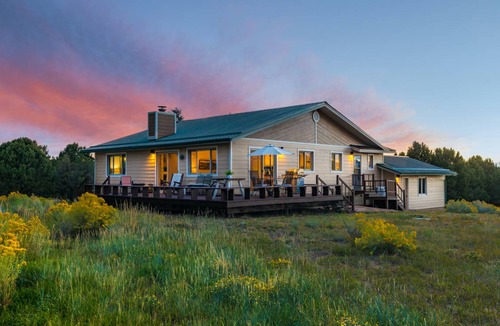 Loghill Village House | 149 m² House ∙ 3 bedrooms ∙ 6 guests