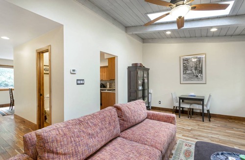 Intermountain House | 149 m² House ∙ 3 bedrooms ∙ 7 guests