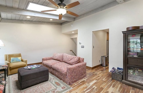Intermountain House | 149 m² House ∙ 3 bedrooms ∙ 7 guests