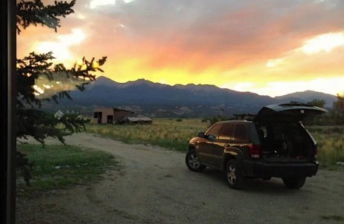 Salida House | 14er Dreamer, River Access & Fishing Pond