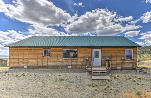 Warm Springs House | 150 m² House ∙ 3 bedrooms ∙ 10 guests