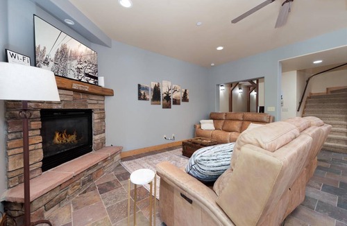 Purgatory House | 151 m² House ∙ 3 bedrooms ∙ 8 guests