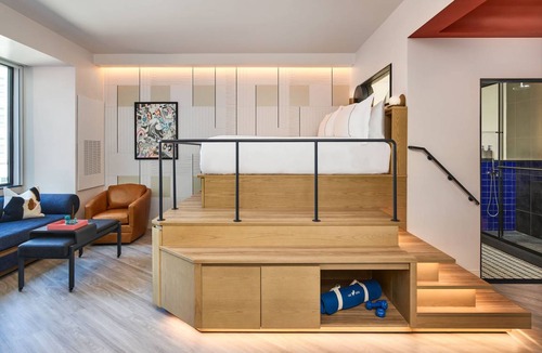 Cole Hotel | 152 m² Hotel ∙ 1 bedroom ∙ 2 guests