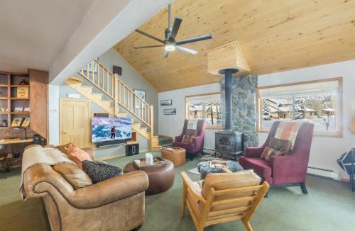 Ouray House | 1524 Oak Street