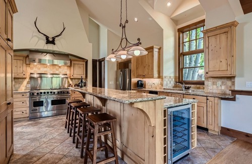 Cordillera House | 155 E. Timber Draw - Perfect Cabin in the Woods