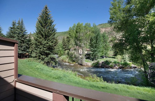 Intermountain House | 158 m² House ∙ 3 bedrooms ∙ 8 guests