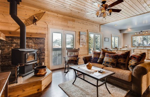 Alma Cabin | 160 m² Cabin ∙ 2 bedrooms ∙ 5 guests