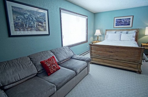 Grand Lake Cabin | 163 m² Cabin ∙ 3 bedrooms ∙ 8 guests