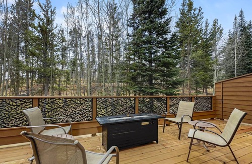 Wildernest House | 167 m² House ∙ 3 bedrooms ∙ 6 guests