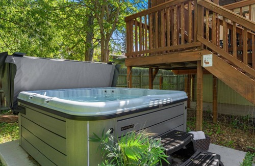 Cedar Village House | 169 m² House ∙ 4 bedrooms ∙ 10 guests