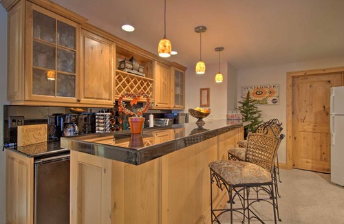 Estes Park Apartment | 173 m² Apartment ∙ 3 bedrooms ∙ 8 guests