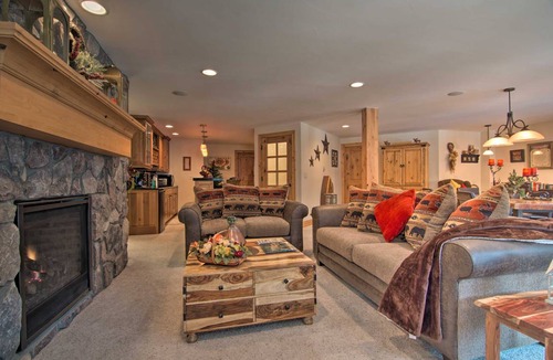 Estes Park Apartment | 173 m² Apartment ∙ 3 bedrooms ∙ 8 guests
