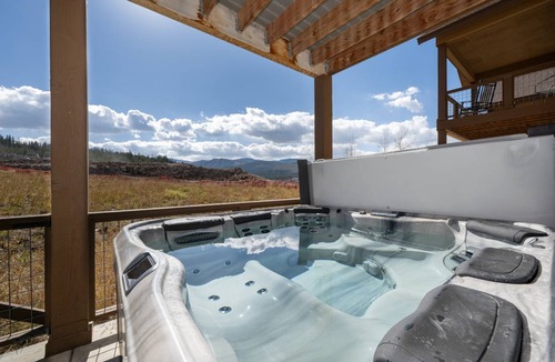 Rendezvous House | 173 m² House ∙ 3 bedrooms ∙ 10 guests