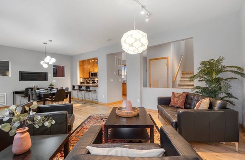 Old Town North House | 175 m² House ∙ 4 bedrooms ∙ 10 guests
