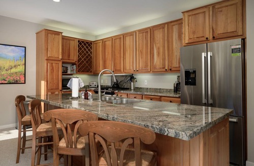 Old Town Condo | 177 m² Condo ∙ 3 bedrooms ∙ 8 guests