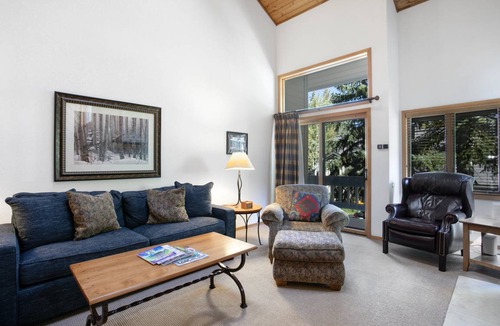 Avon House | 177 m² House ∙ 3 bedrooms ∙ 8 guests