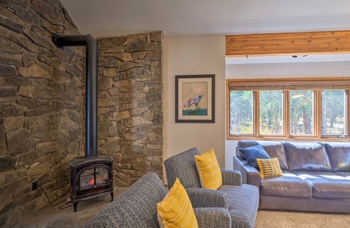 Blue River House | 178 m² House ∙ 3 bedrooms ∙ 8 guests