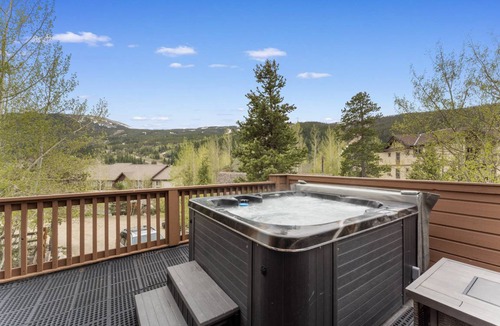 Keystone House | 178 m² House ∙ 3 bedrooms ∙ 8 guests
