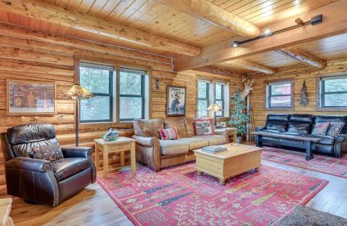 Cotopaxi House | 18 Mi to Royal Gorge Peaceful Mtn Cabin with Porch!