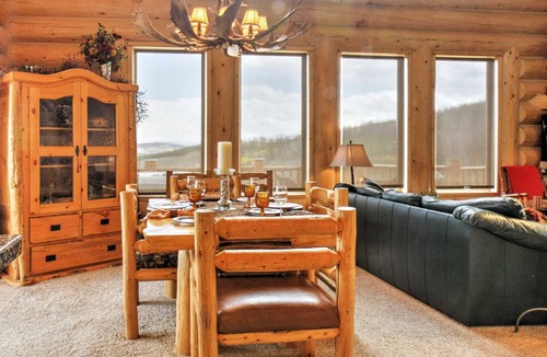 Granby House | 185 m² House ∙ 2 bedrooms ∙ 6 guests