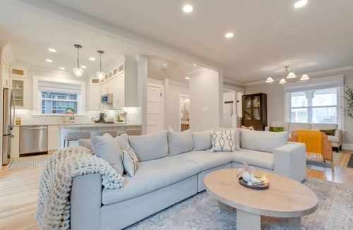 City Park West House | 185 m² House ∙ 3 bedrooms ∙ 6 guests