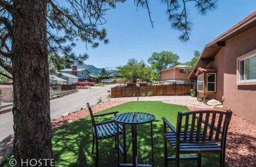 West Colorado Springs House | 186 m² House ∙ 3 bedrooms ∙ 8 guests