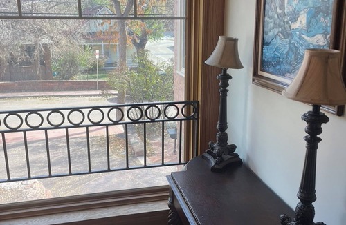 Manitou Springs Historic District Condo | 1880 Historic Richardsonian Romanesque Manitou Springs Award-winning Restoration