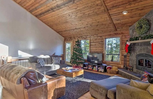 Valley of the Sun House | 190 m² House ∙ 3 bedrooms ∙ 6 guests